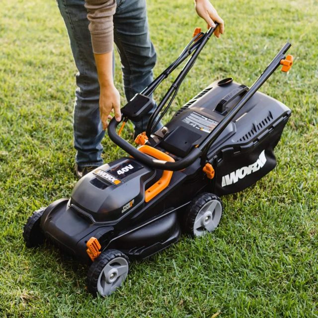 WORX WG779 40V Cordless Lawn Mower